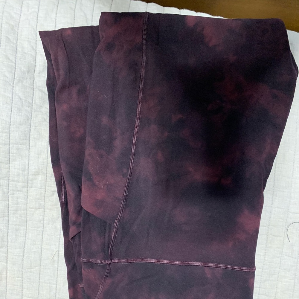 Lulu Lemon size 18 Align 25”